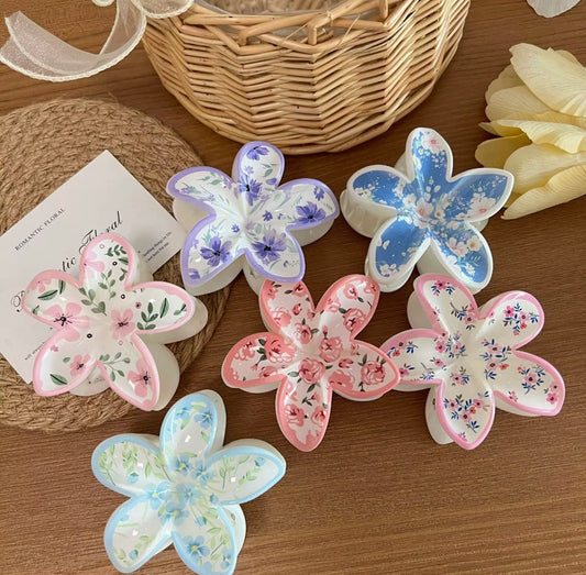 Patterned Flower Clip