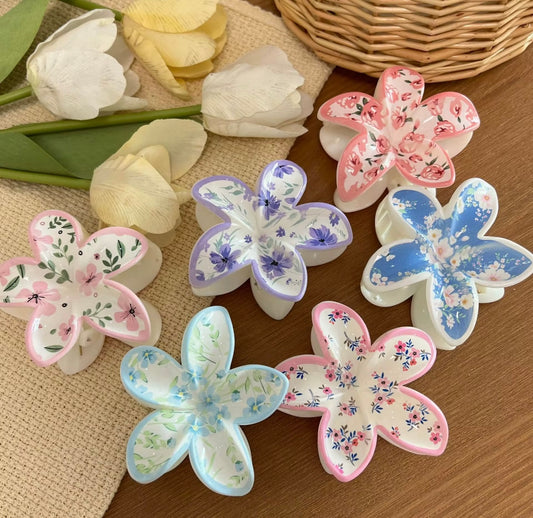 Patterned Flower Clip