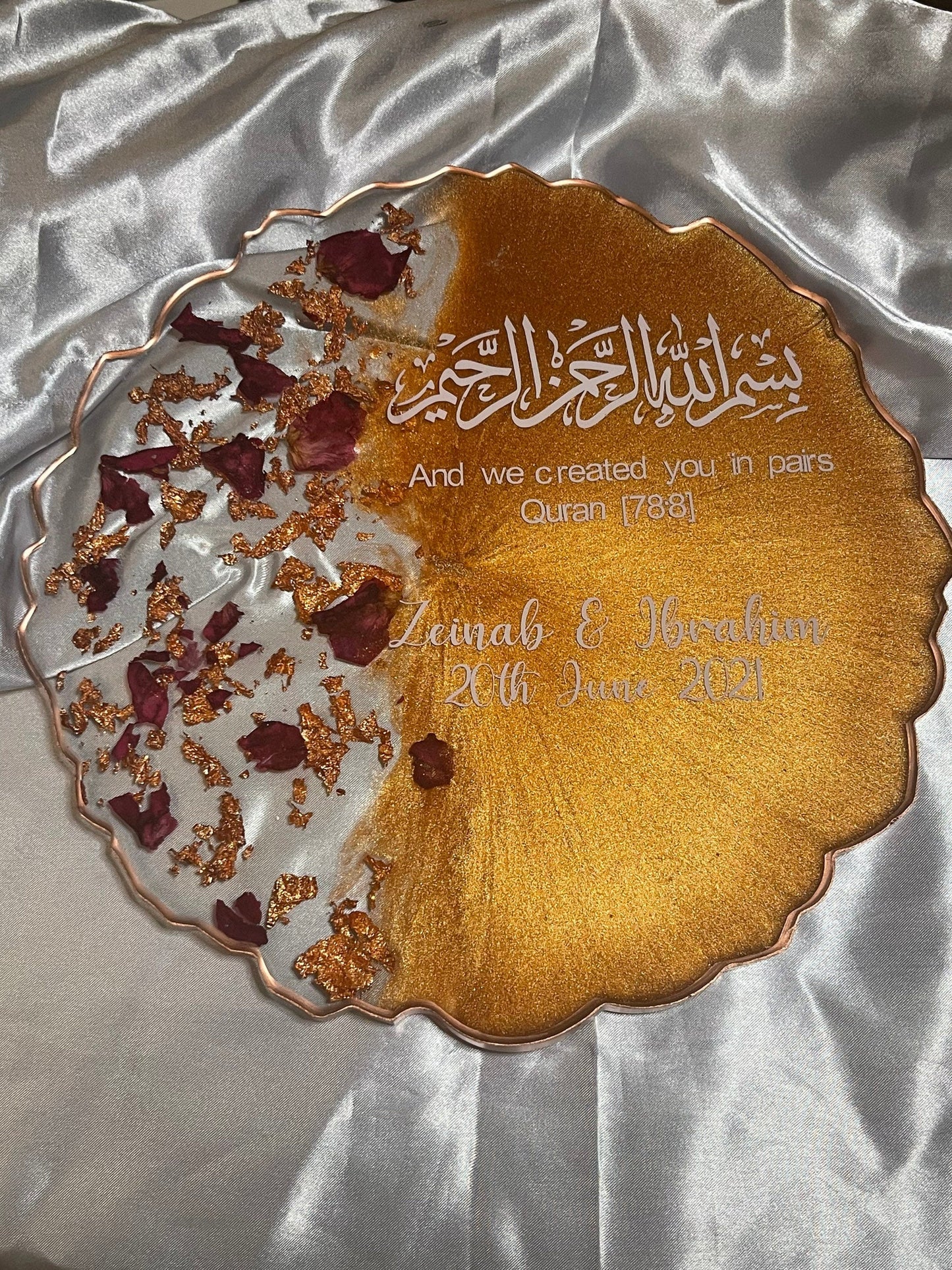 Large Round custom resin ring plate with two ring holders | Nikkah | Wedding | Personalise | Gift | Bespoke | Luxury | Home | Vanity Tray