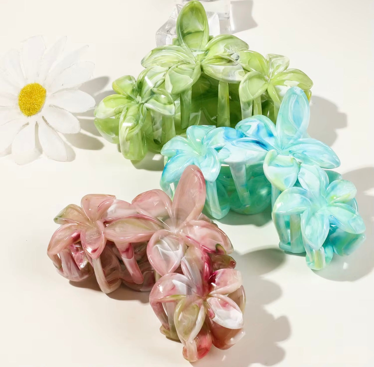 Triple Flower Clip